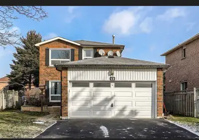 I’m renting full house with the basement in Brampton The house is 3 bedrooms upstairs and basement i...