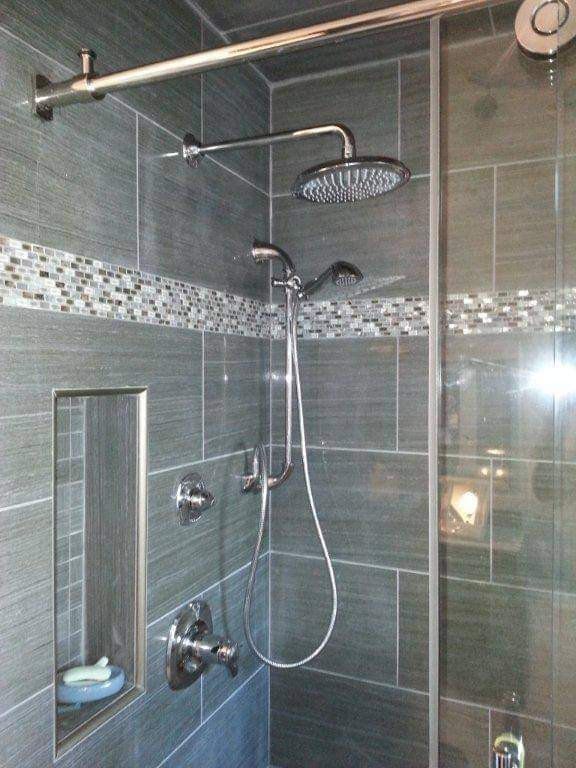 Pro Tile Service Walk-In Showers, Bathrooms, Kitchen Backsplash in Renovations, General Contracting & Handyman in Leamington - Image 2