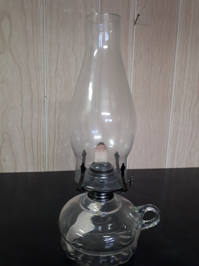 Oil Lamps #3 in Indoor Lighting & Fans in Cornwall - Image 2