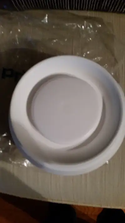 This is a brand new white round hot air diffuser for use with hot air duct runs in a ceiling. It is...