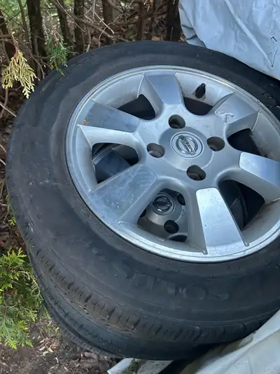 I have a set of used summer tires on Nissan Mags, sized 215/55R16 93H. These tires are in good condi...