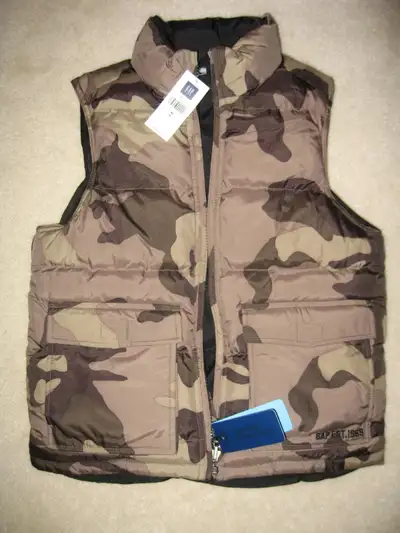 GAP Kids Camouflage Puffer Vest, View more