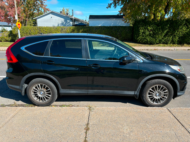 Honda CR-V 2015 excellente condition 99,000km. Sans tracas. dans Autos et camions  à Longueuil/Rive Sud - Image 2