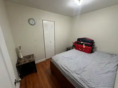 Spacious Room for Rent in Malton – Girls Only Clean, safe & comfortable space in a great location ✔️...