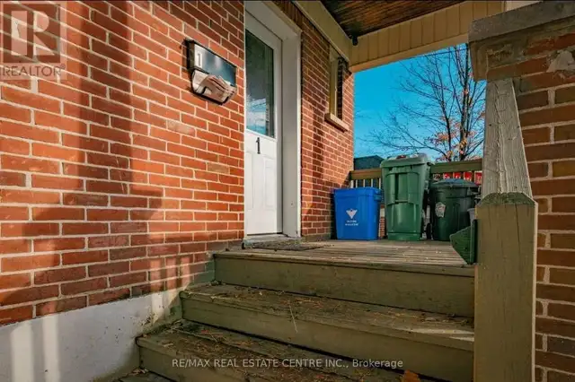 Luxe 3-Bed Bungalow Rental in Peterborough  in Long Term Rentals in Peterborough - Image 3