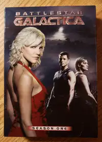 DVD SET: BATTLESTAR GALACTICA : SEASON 1 COMPLETE - 5 DISCS