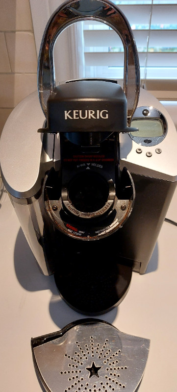 Keurig K-Classic Coffee Maker K-Cup Pod, Single Serve. in Coffee Makers in Oakville / Halton Region
