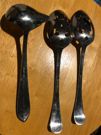 194 2  Cambridge Stainless Slotted Serving Spoons plus $10