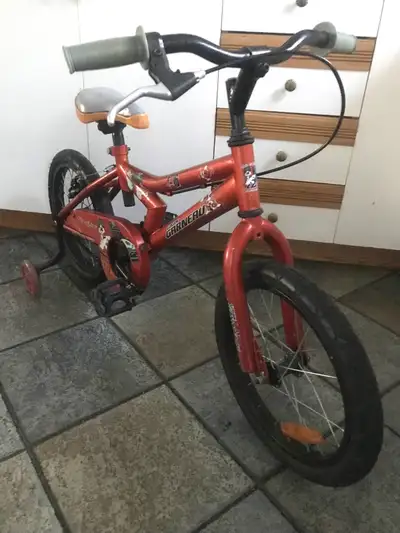 Vélo Louis Garneau F-16 avec frein à main et 2 petites roues, View more
