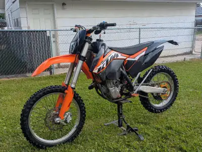For sale is a street legal 2014 450 xc f. It has had a full rebuild and has about 5 hours on the fre...
