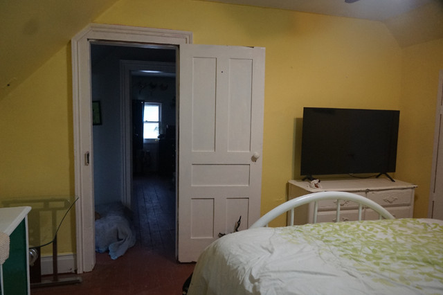 Fully Furnished Shared Accommodation in Room Rentals & Roommates in Chatham-Kent - Image 2