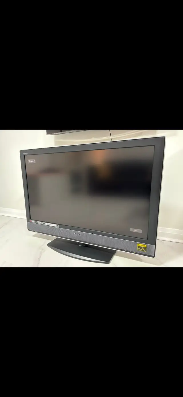 1080P 40” Sony Bravia TV in TVs in City of Toronto - Image 3