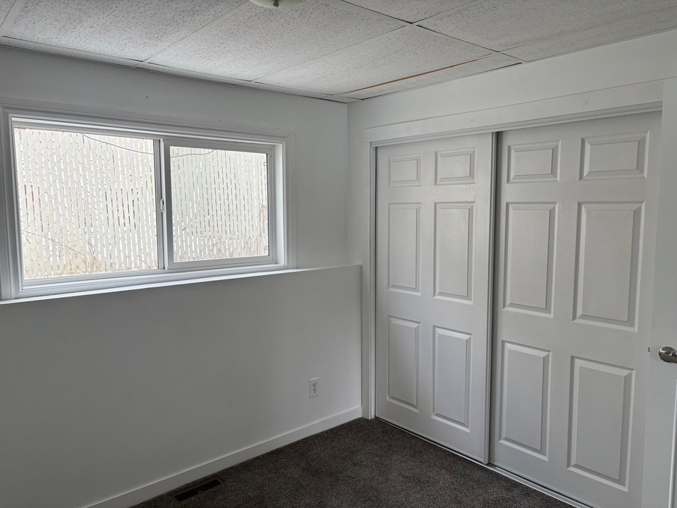 2 Bedroom Duplex in Lamont $1050 1