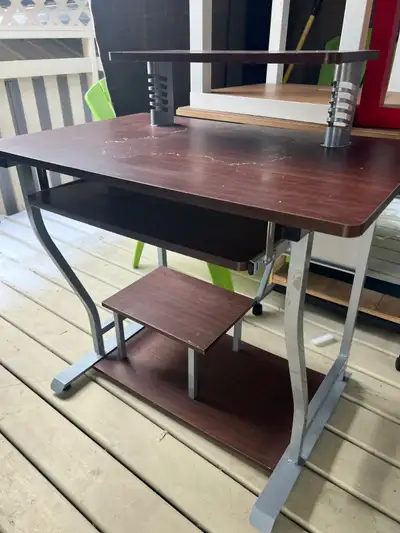 3 Tiers Computer Desk with keyboard Tray and Printer Shelf $30, View more