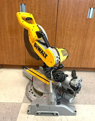 DeWalt DW718 12” Dual Bevel Sliding Compound Miter Saw $399, View more