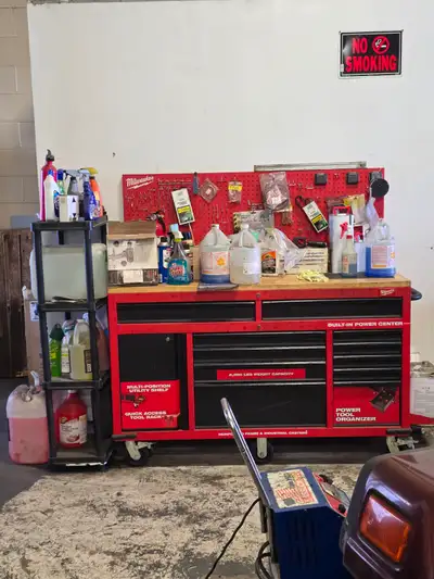 Everything Must Go – Concord Truck Repair (Vaughan) We are permanently closing the shop and selling...