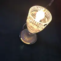 Crystal Clear Lamp 