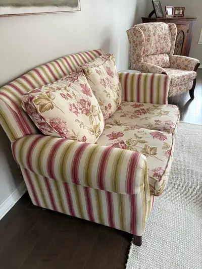 Causeuses et fauteuil style Lazy Boy