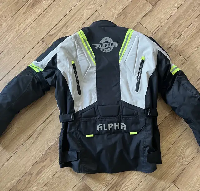 Motorcycle Helmet/Jacket in Other in Edmonton - Image 10