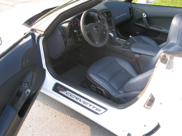 2013 Corvette Grand Sport 4LT Décapotable 60e Anniversaire dans Autos et camions  à Granby - Image 4