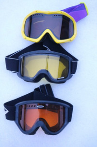 3 snowboard or ski goggles adults size double layer in great con