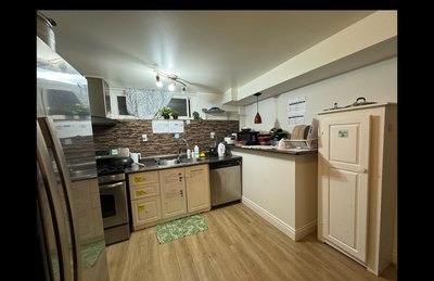 A rare opportunity to secure a beautifully spacious private bedroom in one of Scarborough's most sou...