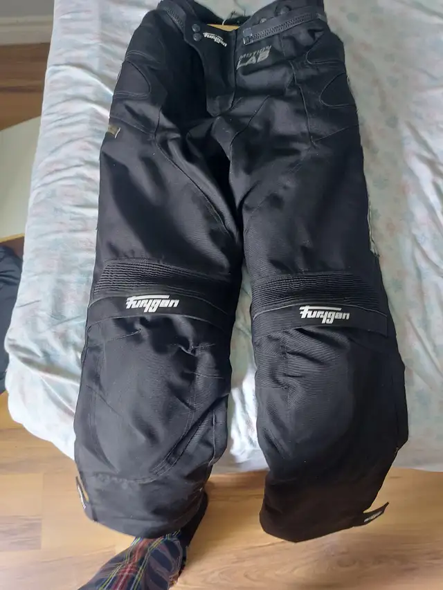 Furygan motorcycle textile pants in Motorcycle Parts & Accessories in Corner Brook - Image 3