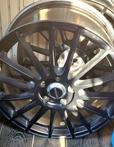 Rays Rims 18" ITEM- 57XV SIZE - 18 X7 1/2J 54 5H PCD 114.3 COLOR - satin black Great condition, one...