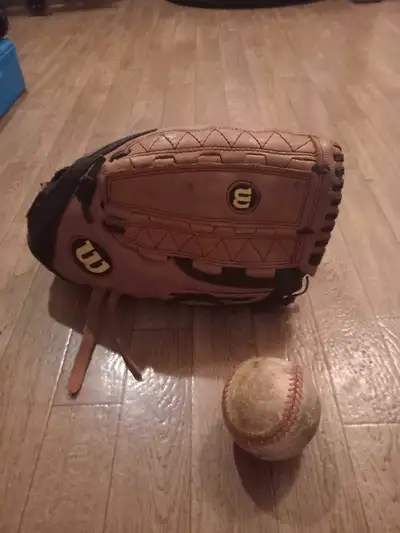 Baseball gloves, View more