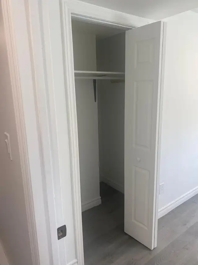 Luxueux 3 ½ Neuf à Louer – Anjou – Avec Stationnement Privé in Houses for Sale in City of Montréal - Image 8