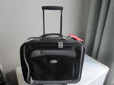 VALISE POUR ORDI -DOCUMENT ETC, View more