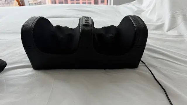 neck &Foot Massager with Massage Roller, Foot and Calf Massage in Other in Calgary - Image 6
