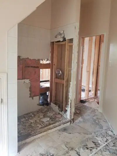 Interior demolition Specialist (647 235 1057), View more