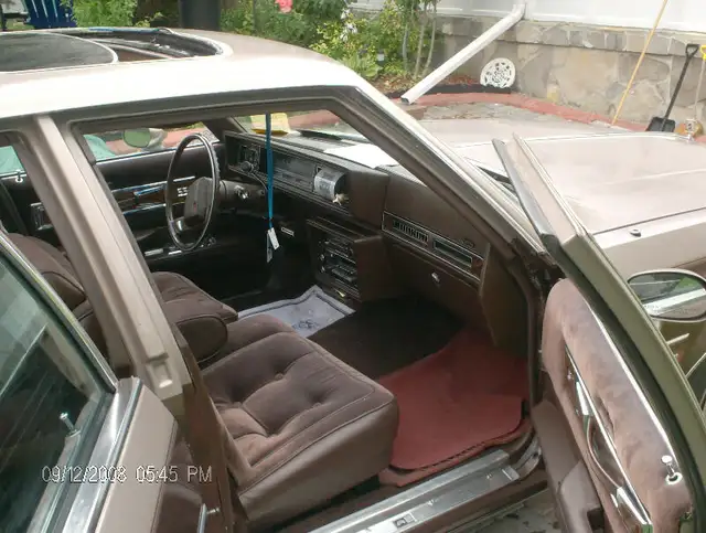 1984 Oldsmobile Cutlass Supreme Sedan Original Paint Only 103K in Classic Cars in Mississauga / Peel Region - Image 7