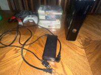 Xbox 360 + 4 controllers + 10 games (+ more)
