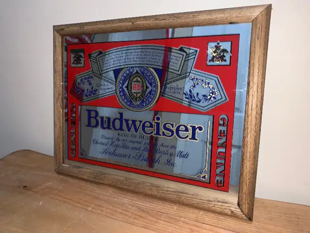 Vintage Budweiser beer bar mirror, excellent condition in Arts & Collectibles in Calgary - Image 4