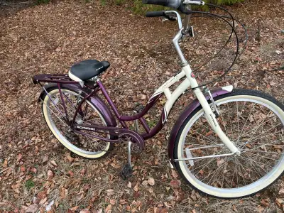 woman’s bike, View more