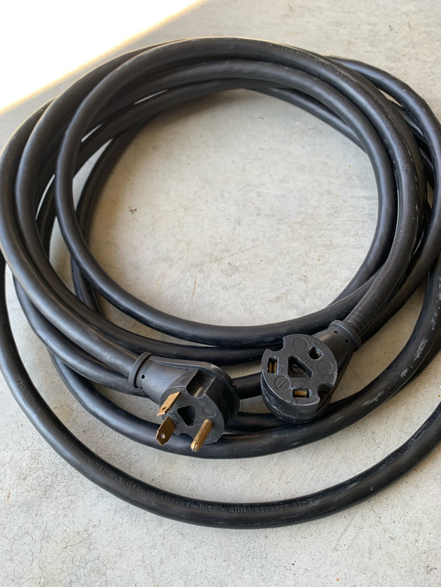 30 Amp RV cord 25 ft in Other in Leamington - Image 3