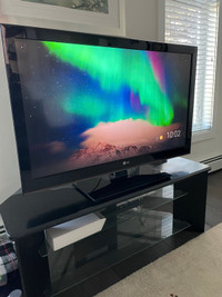 TV LG 40inches screen 36inches