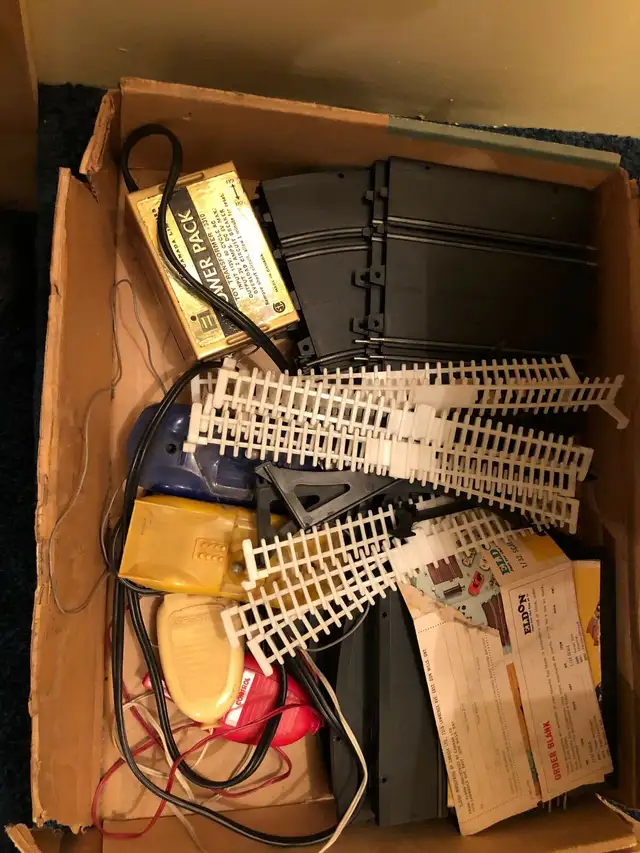 Eldon Deluxe Road Race64694952619650121