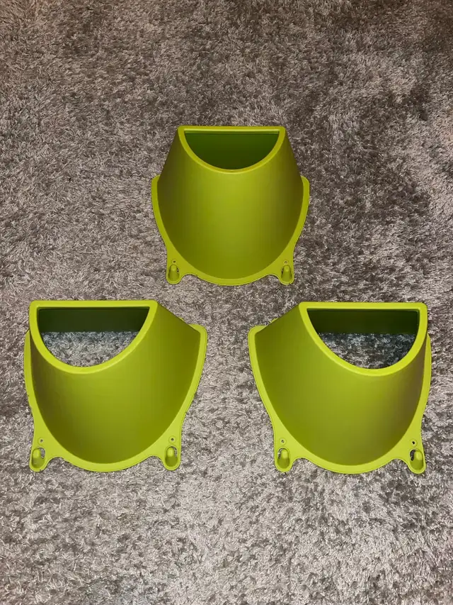 Wall Storage406756533218856960