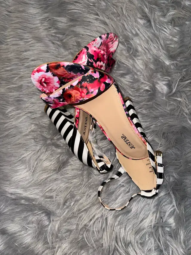 Chaussures de femmes neuves in Women's - Shoes in Québec City - Image 9