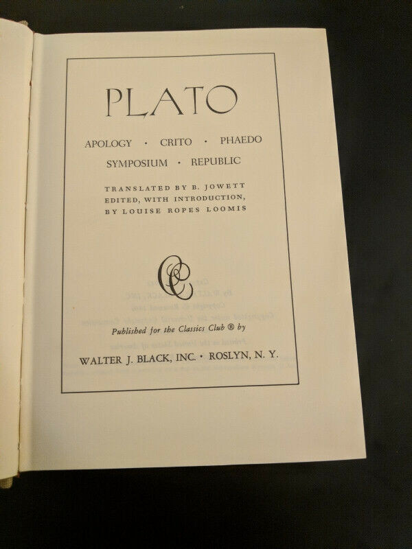 PLATO Five Great Dialogues Vintage Book 1942 Classic book club in Non-fiction in Gatineau - Image 3