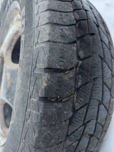 4 winter tires on rims in good shape and still good for another season. Bolt pattern are 5x114.3. fi...