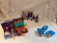 Disney Frozen Figure and Pop-up Play Sets