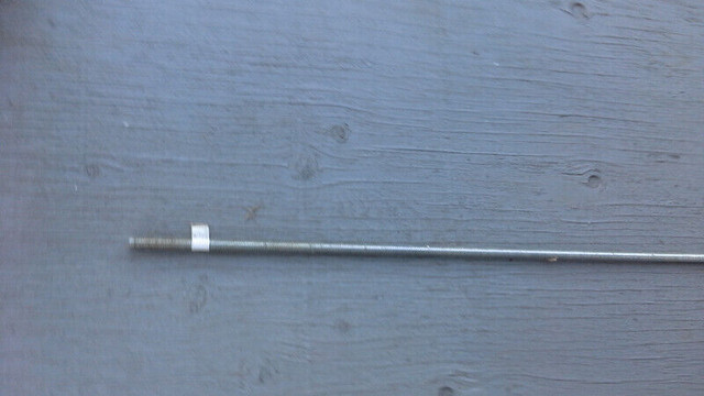 1/2" Threaded Steel Rod in Hardware, Nails & Screws in Bridgewater - Image 3