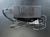 HP Laptop charger model 90W