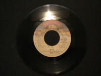 45 RPM jukebox collection Kiss “Beth” and “Detroit rock city”