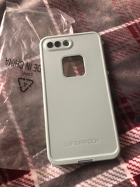 iPhone-Life Proof Case - New 