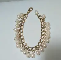 Vintage Pearl Gold Bracelet, gold tone Plating